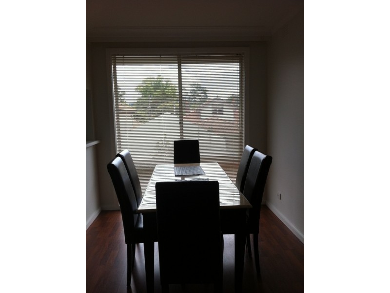 3/3 GLENCAIRN AVENUE, Camberwell VIC 3124