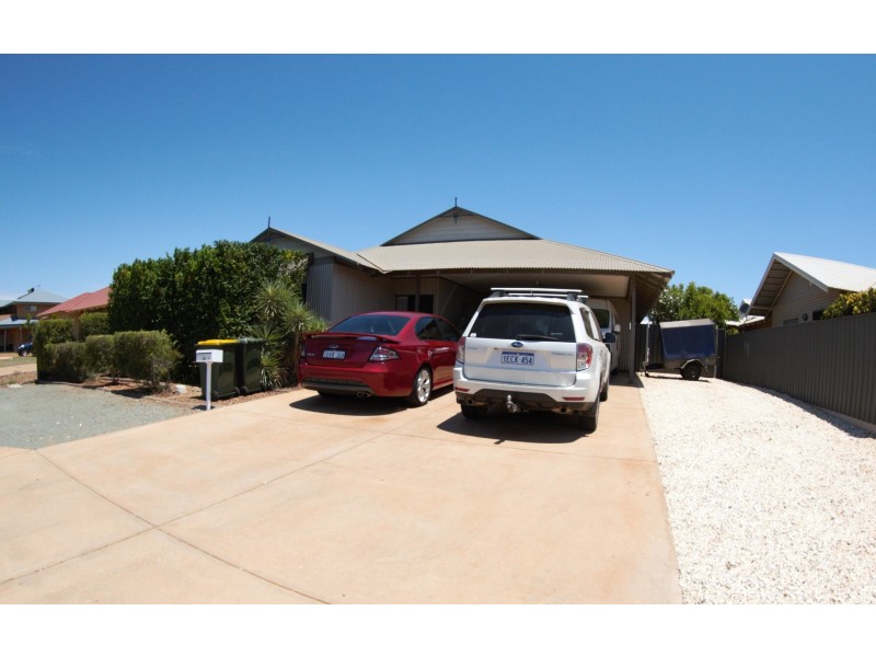 14 Flannelbush Turn, Nickol WA 6714