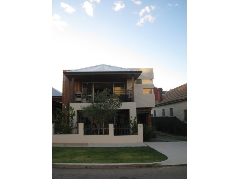 11A Lindsay Street, Perth WA 6000