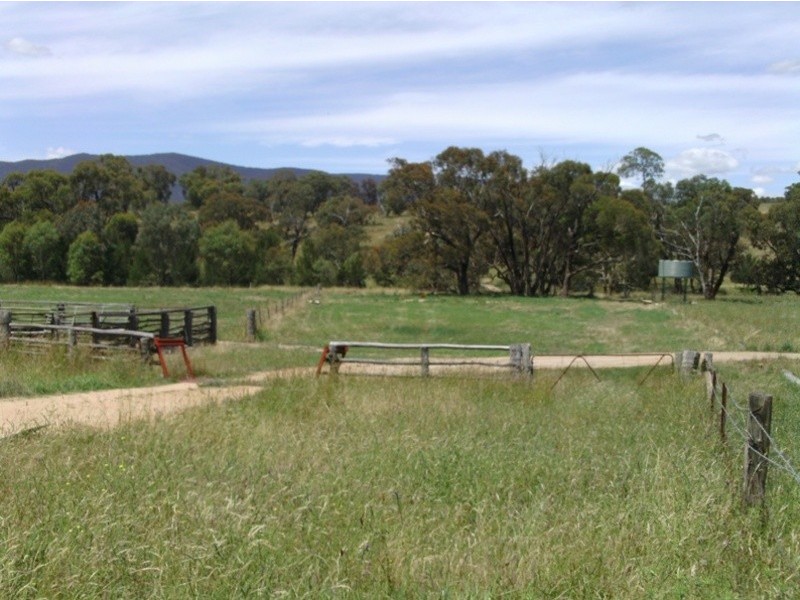 172  Saint Anthony’s Creek Rd, Glanmire NSW 2795