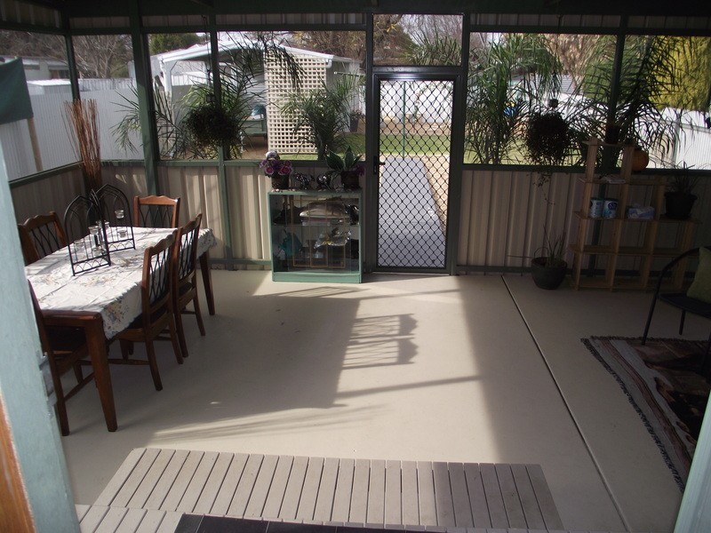 42 Sutton St, Cootamundra NSW 2590