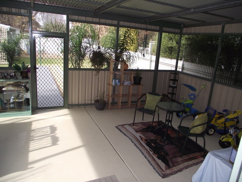 42 Sutton St, Cootamundra NSW 2590