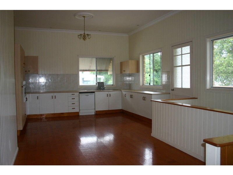 37 Kent Road, Wooloowin QLD 4030