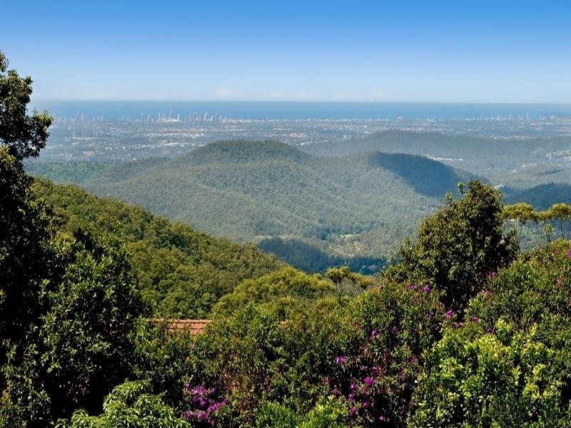 77  Bateke Road, Tamborine Mountain QLD 4272