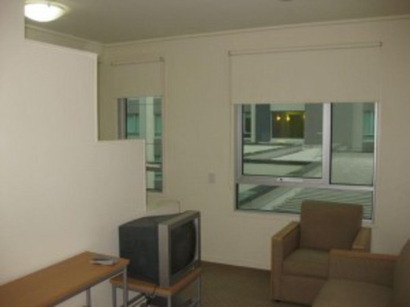 4204/570 Lygon Street, Carlton VIC 3053