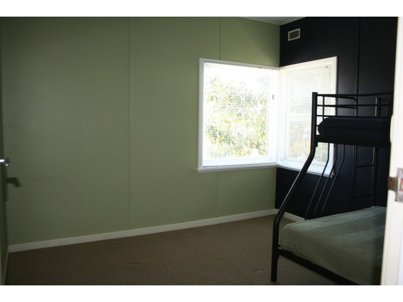 15 Tahiti Place, Jurien Bay WA 6516