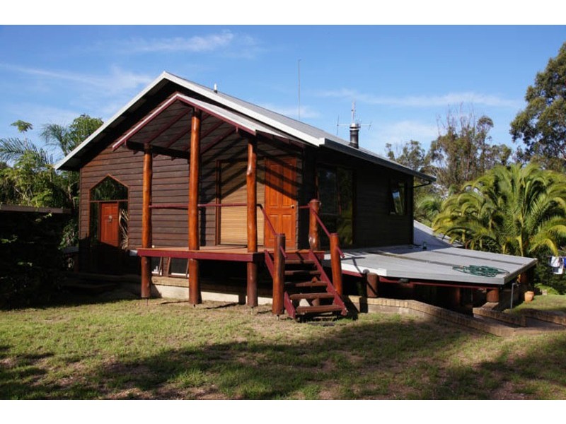 133 Oaklands Lane, Lochiel NSW 2549