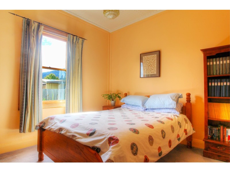 46 Sale Street, Huonville TAS 7109