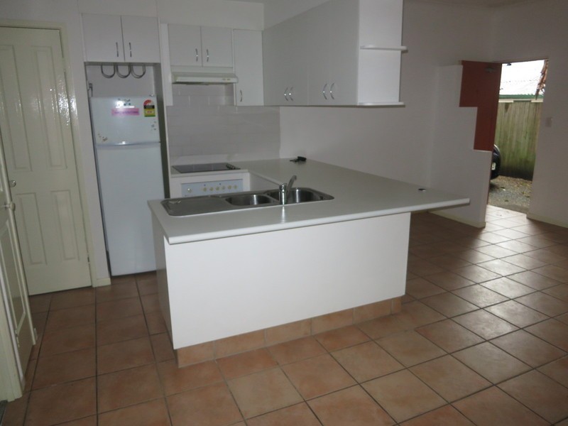 3/23 Second Avenue, Broadbeach QLD 4218