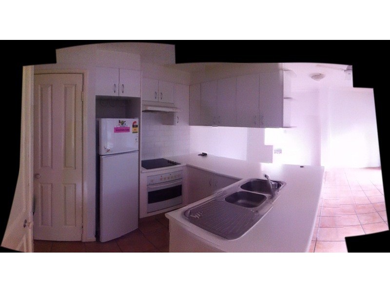 3/23 Second Avenue, Broadbeach QLD 4218