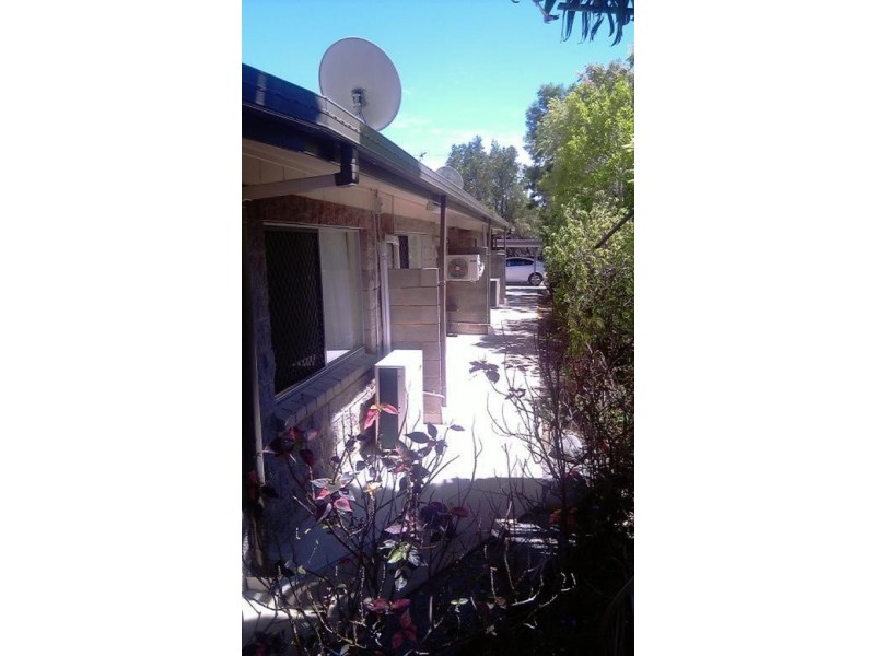 1-4/3 Murray Street, Gladstone QLD 4680