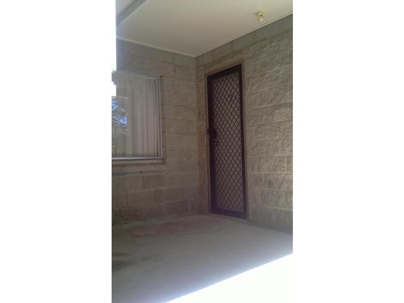 1-4/3 Murray Street, Gladstone QLD 4680