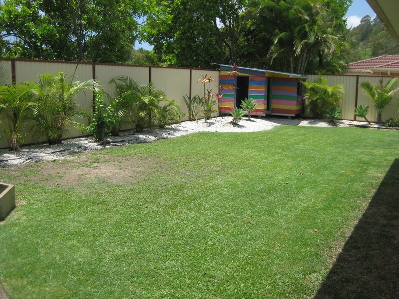 42 Saffron Street, Elanora QLD 4221