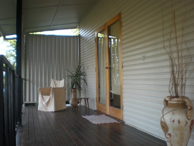 6 Bomana Street, Aitkenvale QLD 4814