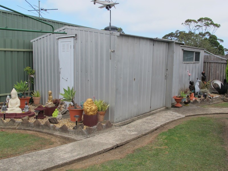 19 Newmans Rd, Woolgoolga NSW 2456
