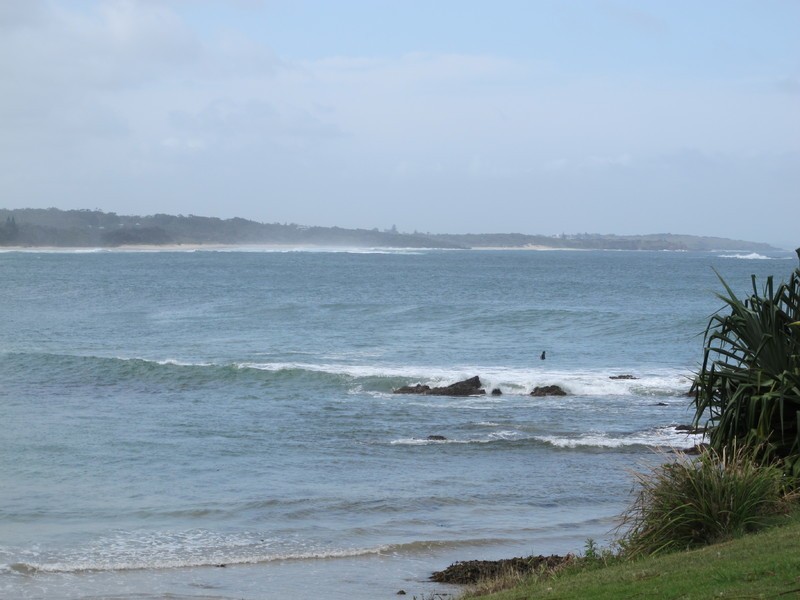 19 Newmans Rd, Woolgoolga NSW 2456