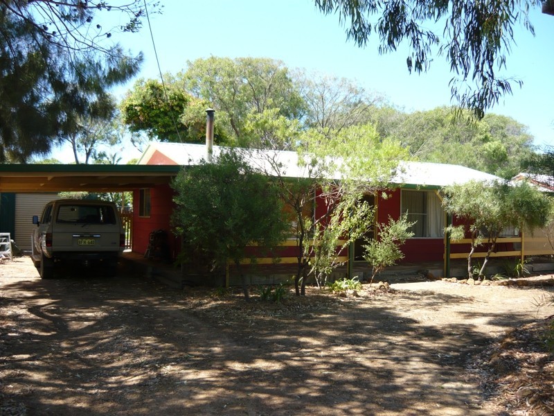 31 Peron Ave, Dunsborough WA 6281