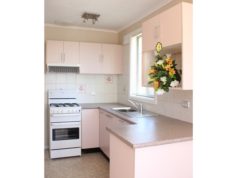 33 Feramin Ave, Whalan NSW 2770