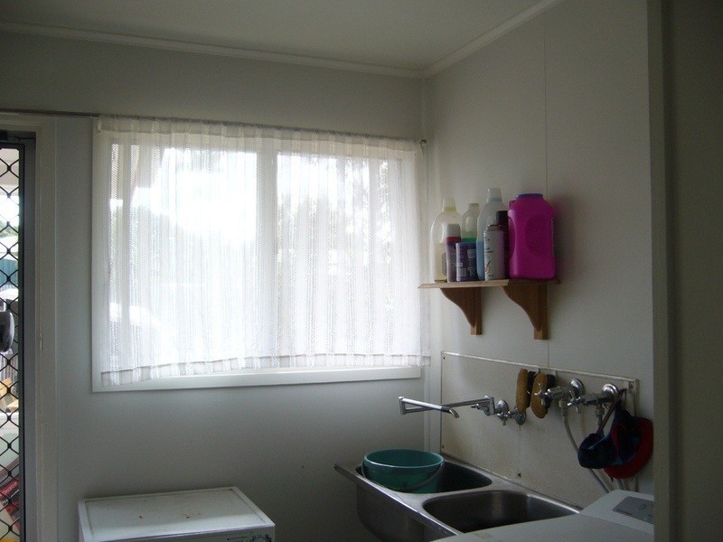 12 Leslie Drive, Moranbah QLD 4744