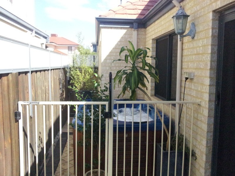 13 Sedgeland Way, Ascot WA 6104