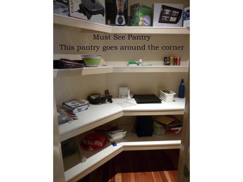 3 Waratah Circle, Halls Head WA 6210