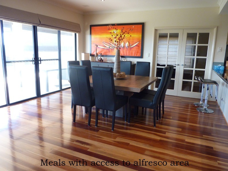 3 Waratah Circle, Halls Head WA 6210