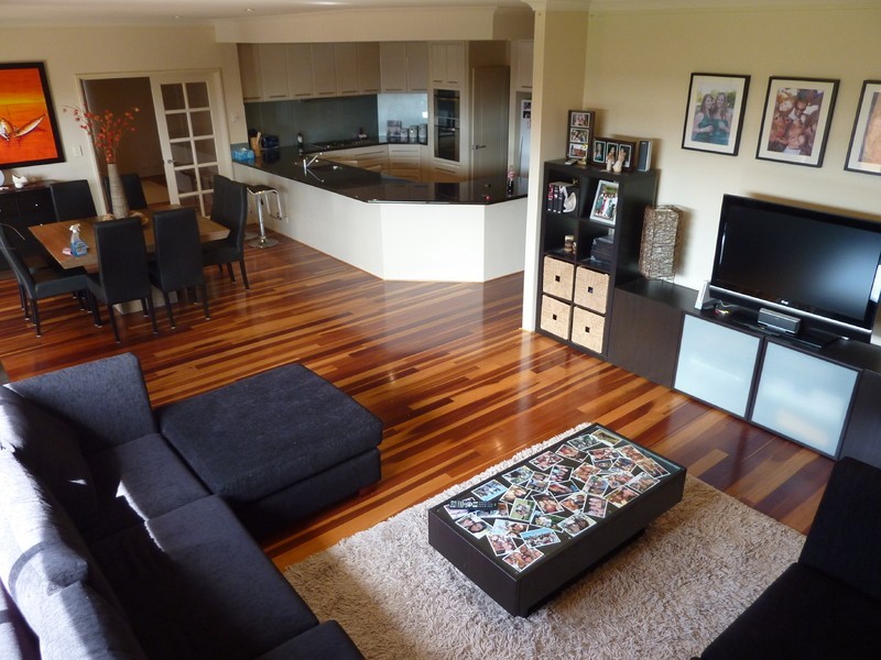 3 Waratah Circle, Halls Head WA 6210