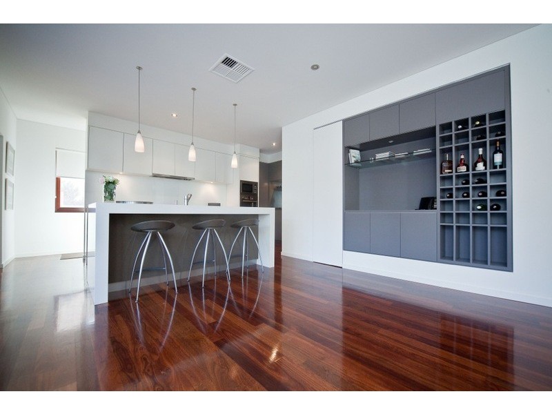 13 Kingsland Avenue, City Beach WA 6015