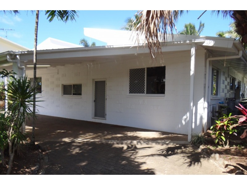 14 Feldt Street, Flying Fish Point QLD 4860