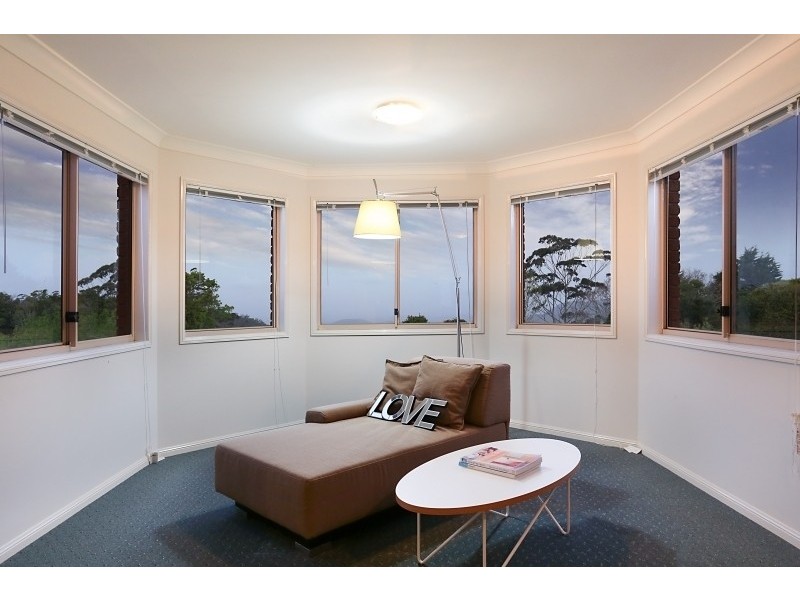 77 Bateke Road, Tamborine Mountain QLD 4272