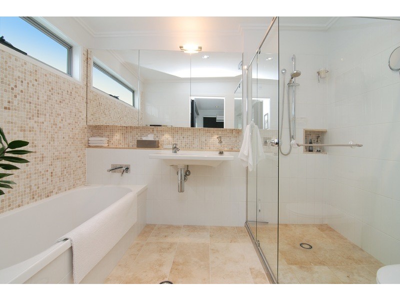 20 Beatrice Street, Hawthorne QLD 4171