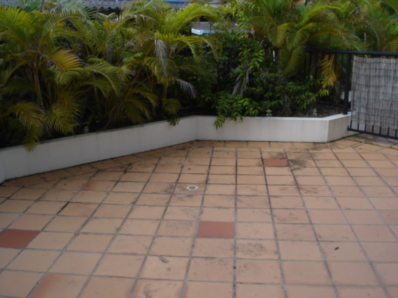 15-19 Surf Street, Mermaid Beach QLD 4218
