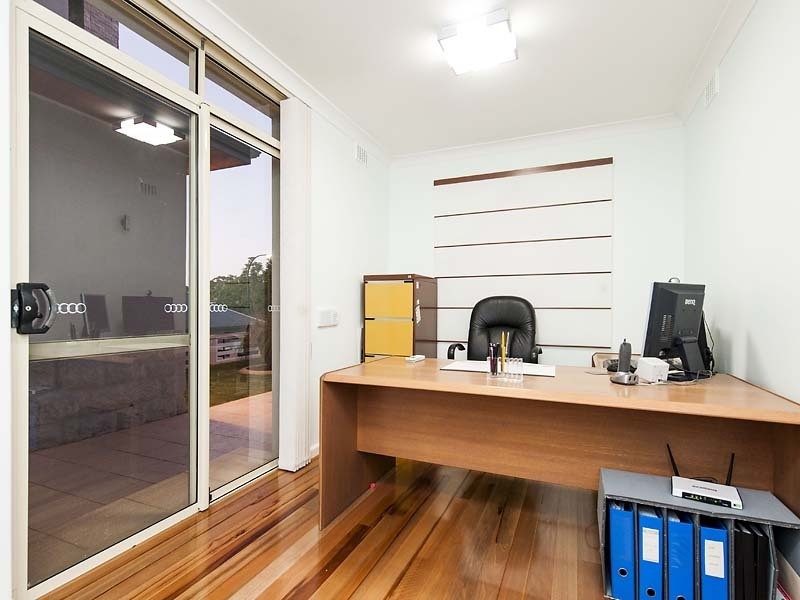 17 Kingsland Avenue, City Beach WA 6015