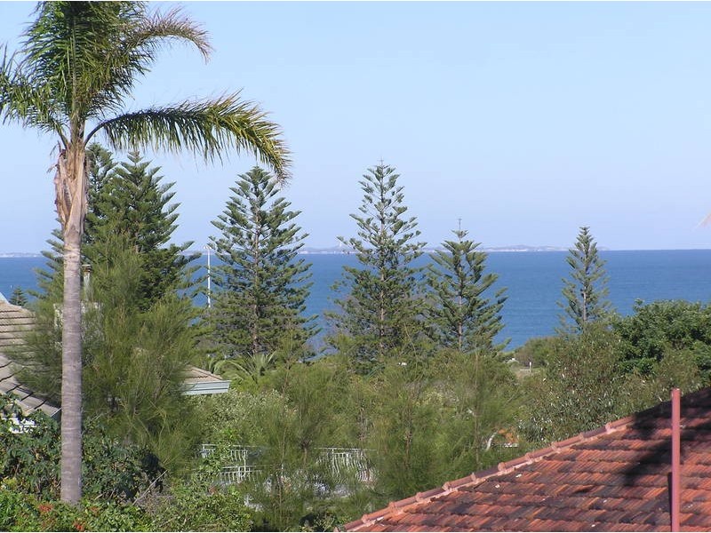 17 Kingsland Avenue, City Beach WA 6015