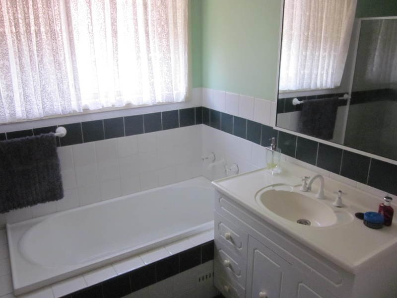 10/6 Binalong Road, Pendle Hill NSW 2145