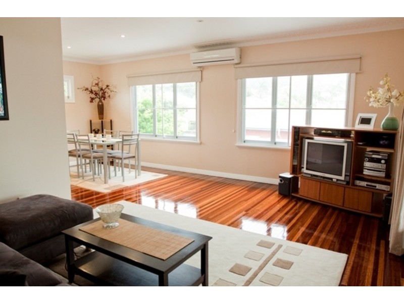 13 Howitt Street, North Ward QLD 4810