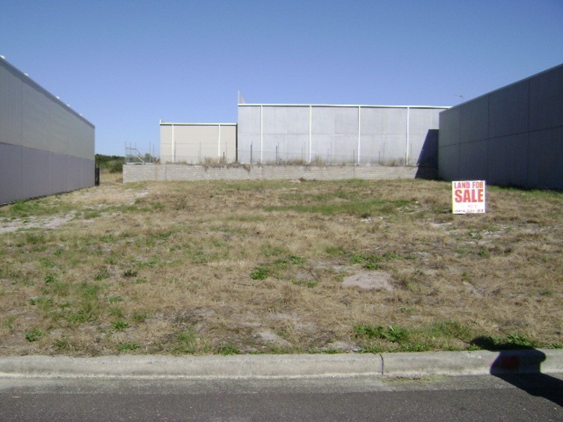 37 Shearwater Drive, Taylors Beach NSW 2316