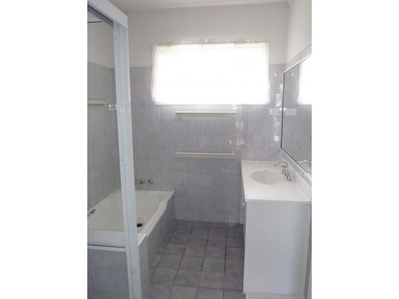 7 Carrama Cres, Ferny Hills QLD 4055