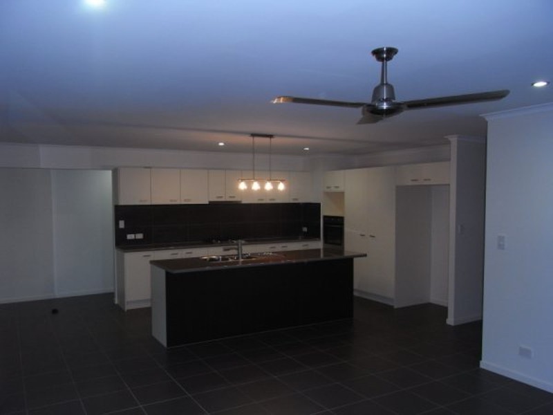 10 Wisteria Crescent, Sippy Downs QLD 4556