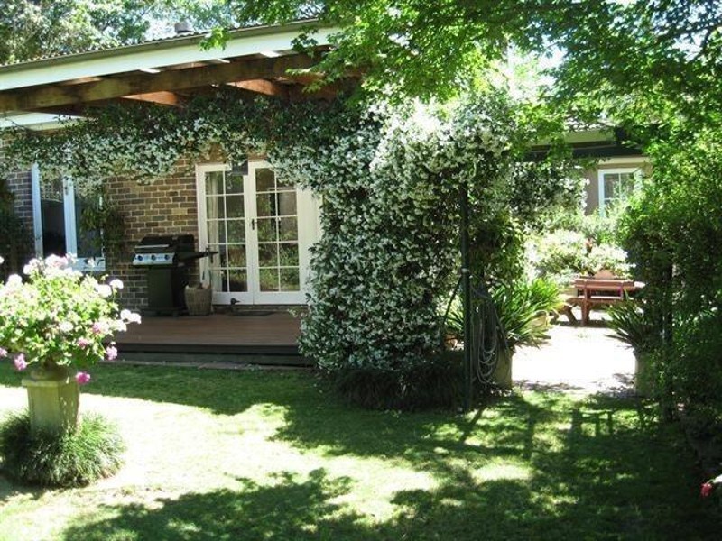 10  Cowan Rd, Mount Colah NSW 2079