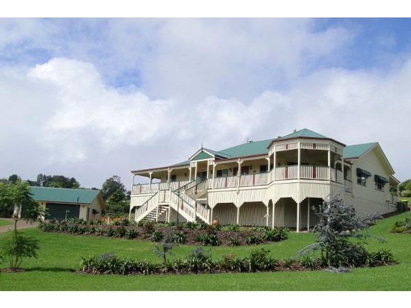 1 Lansdowne Rise, Maleny QLD 4552