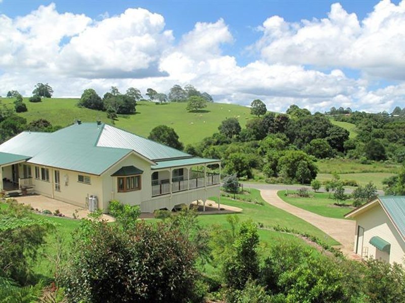 1 Lansdowne Rise, Maleny QLD 4552