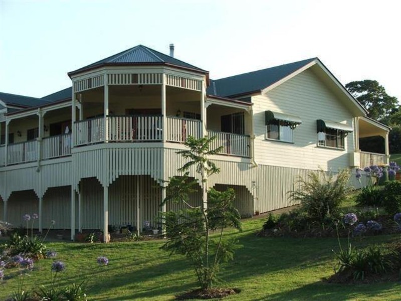 1 Lansdowne Rise, Maleny QLD 4552