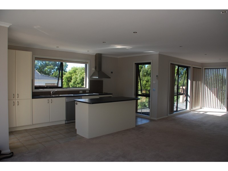 3/85  Diamond Drive, Blackmans Bay TAS 7052