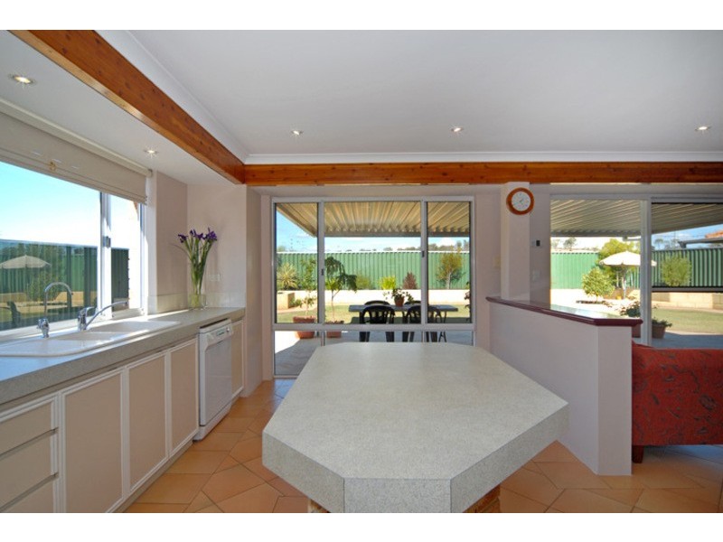 56 Sylvan Crescent, Leeming WA 6149