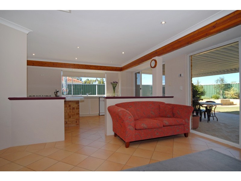 56 Sylvan Crescent, Leeming WA 6149