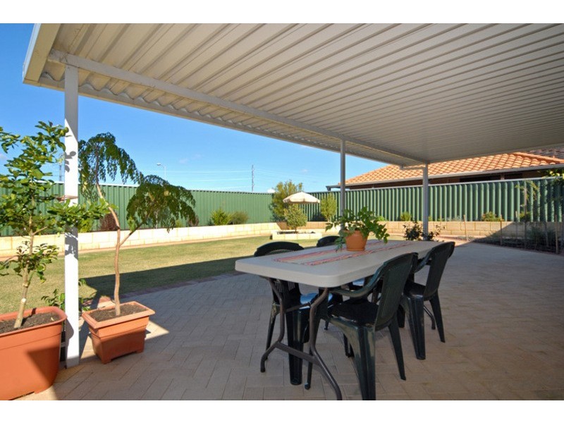 56 Sylvan Crescent, Leeming WA 6149