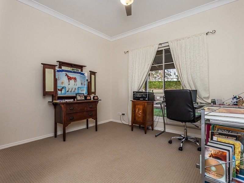 115 Hall Road, Elimbah QLD 4516