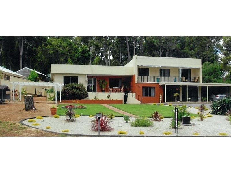 42 Thomson Street, Donnybrook WA 6239