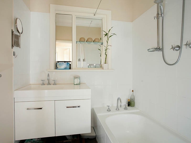 12 Yalgoo Ave, White Gum Valley WA 6162